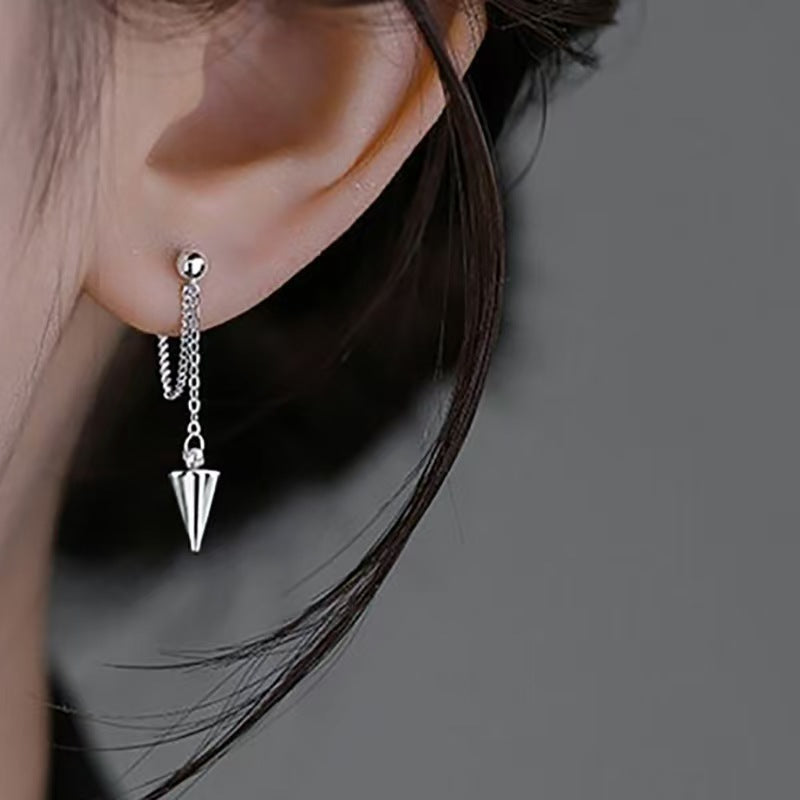 Long And Simple Rivet Chain Cold Style Hip Hop Tapered Earrings
