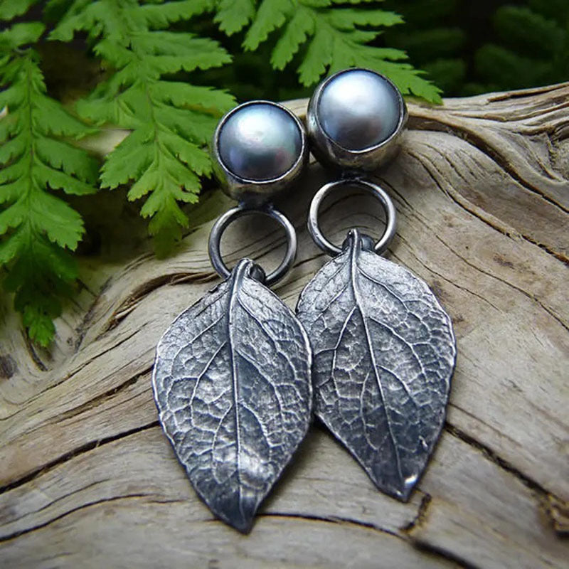 Retro Famous Ethnic Style Natural Gray Leaves Distressed Earrings