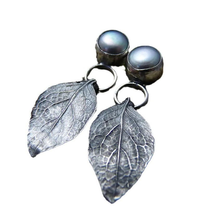 Retro Famous Ethnic Style Natural Gray Leaves Distressed Earrings