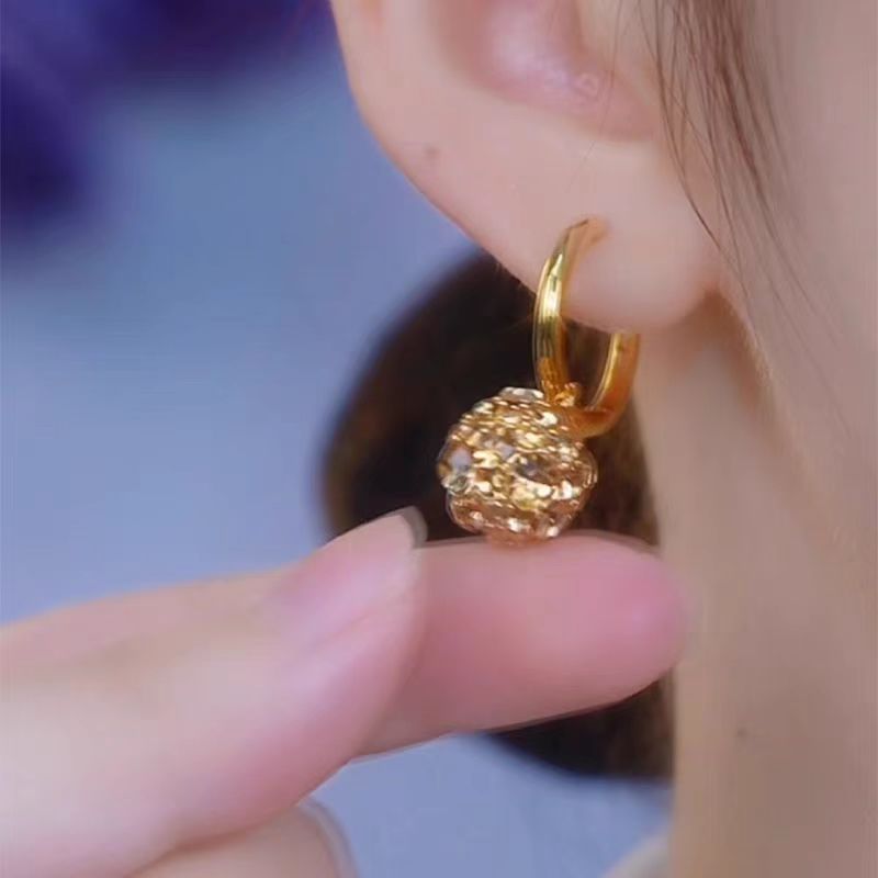 Mild Luxury Retro Gold Women's Metal Alloy Earrings